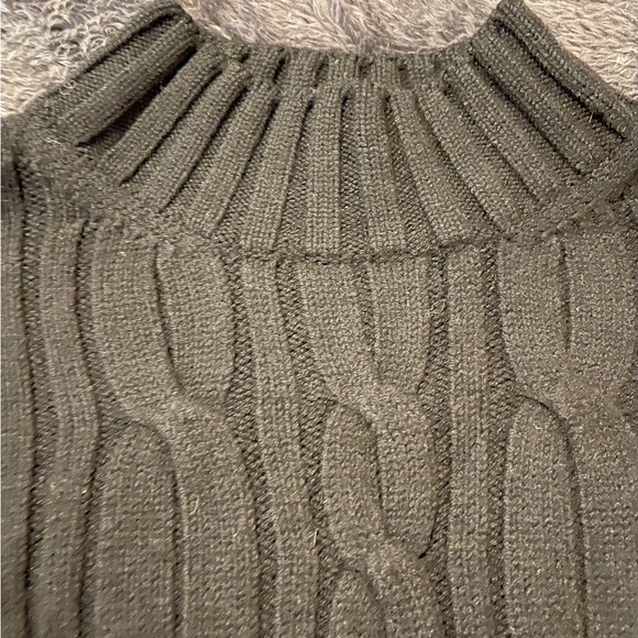 Vintage Bloomingdale’s 100% Merino Wool - Turtleneck Sweater - Picture 5 of 7
